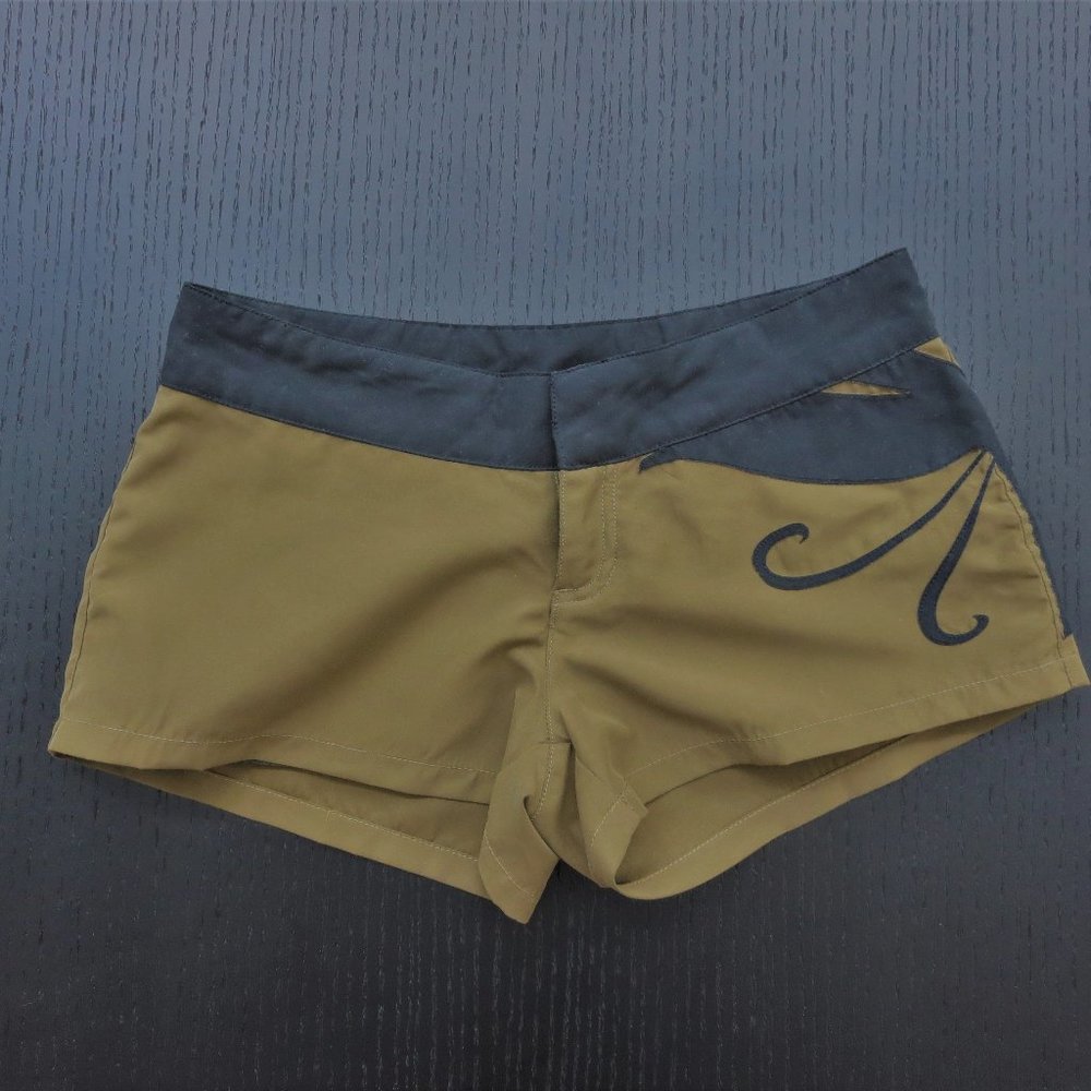 Oakley Board Shorts Olive with Black Applique